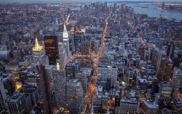 Chụp ảnh Manhattan từ tòa nhà Empire State, New York, Mỹ