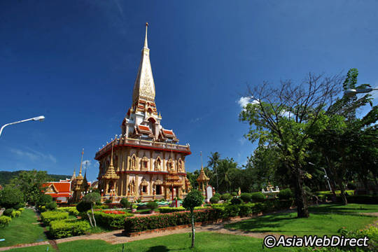 Du lịch Phuket - đền Chalong - iVIVU.com
