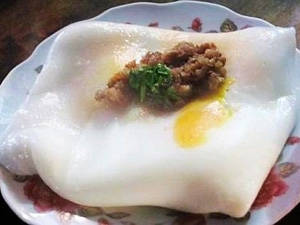 Đặc sản Lạng Sơn - Bánh cuốn trứng Lạng Sơn - iVIVU.com