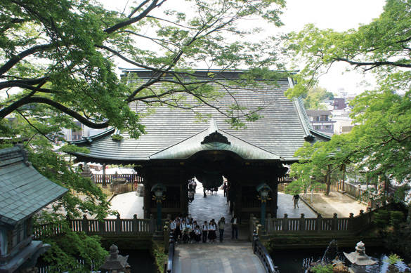 Cổng chùa Naritasan