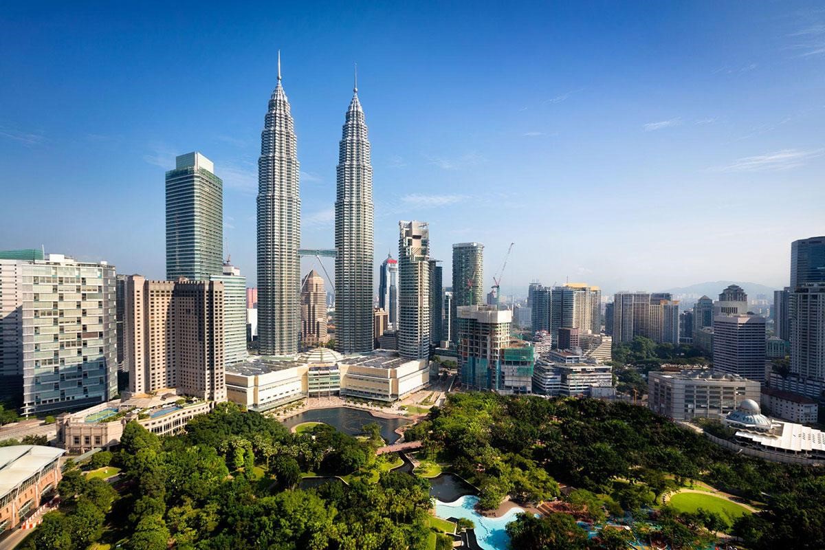 Tháp đôi Petronas Twin Towers