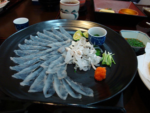 Món Fugu Sashimi cá nóc