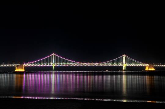 Korea-Busan-Gwangan_Bridge-02