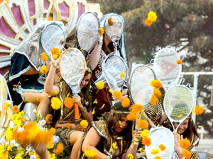 Lễ hội hoa Batalla de Flores ở Tây Ban Nha