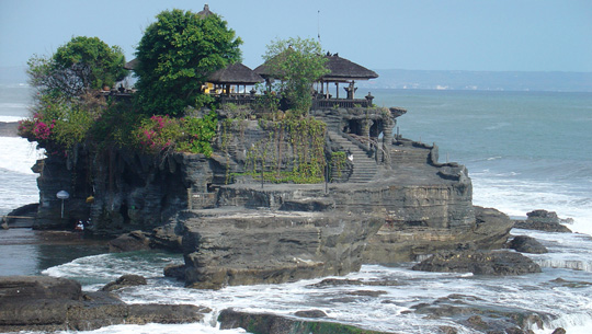 Đền Uluwatu, Bali, Indonesia