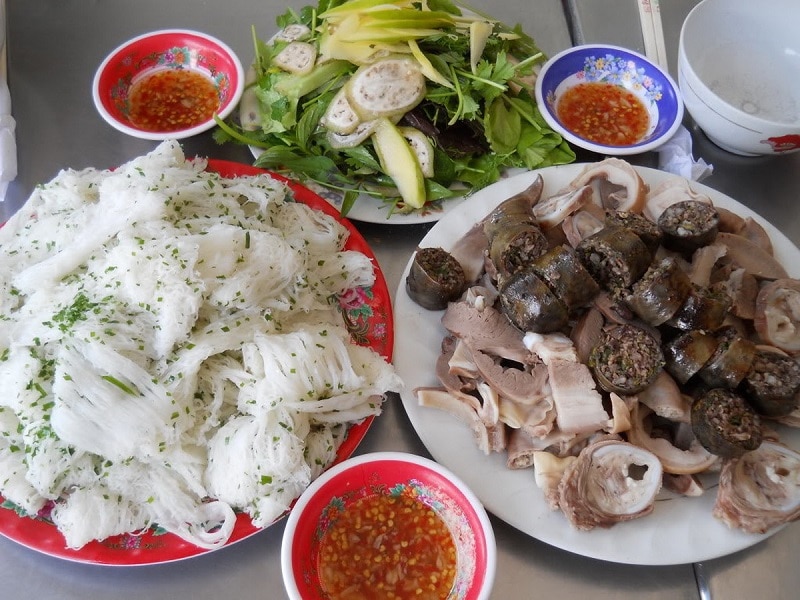 Những món ăn ngon và điểm tham quan nổi bật nhất ở Bình Định