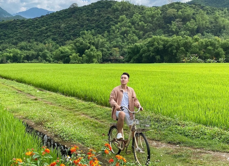 Kinh nghiệm du lịch Mai Châu, thuê xe đạp ở Mai Châu