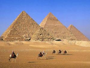 Kim tự tháp Ai Cập - iVIVU.com