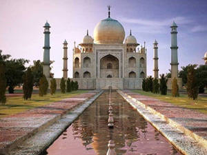 Khu di tích lăng mộ vua Taj Mahal - iVIVU.com