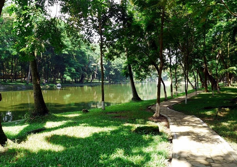Địa điểm vui chơi tại Hà Nội, công viên Bách Thảo