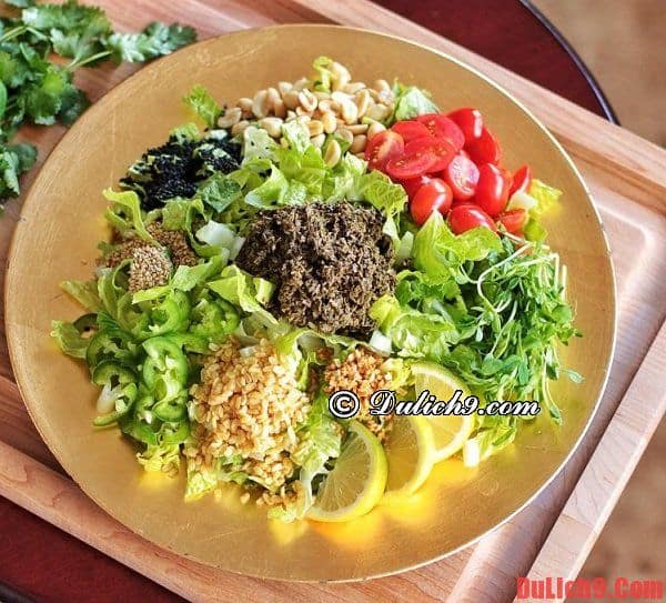 Salad - Món ngon phổ biến đặc trưng của ẩm thực Myanmar không thể không thưởng thức khi du lịch Myanmar