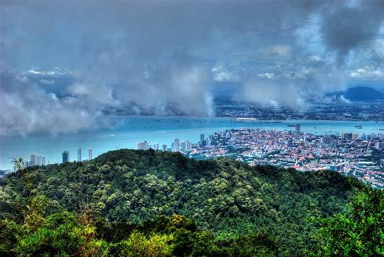 Toàn cảnh nhìn từ đồi Penang 