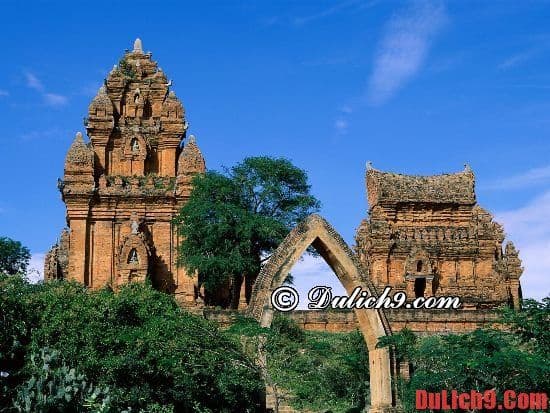 Những địa danh nổi tiếng ở Mũi Né - Tháp Chàm Poshanư: Du lịch Mũi Né nên đi đâu chơi?