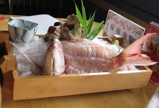 Ikizukuri là một kiểu sashimi – món ăn truyền thống nổi tiếng khắp thế giới của người Nhật