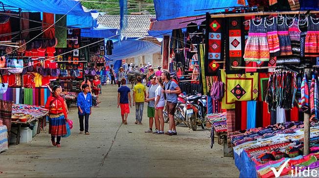 Chợ Sa Pa địa điểm mua sắm quen thuộc của nhiều du khách