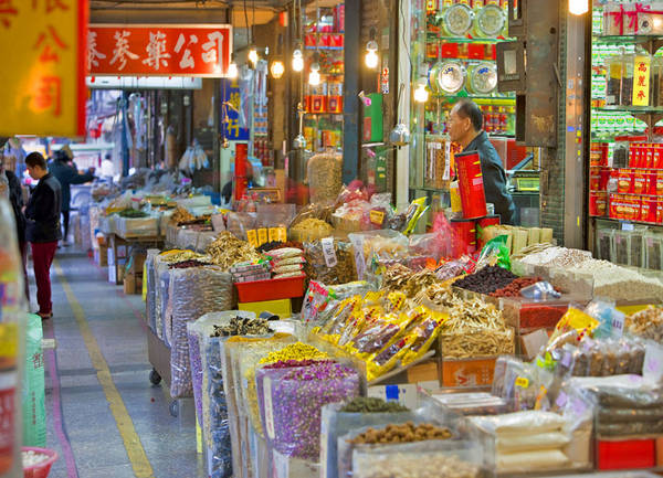 Chợ đêm Hoa Đài Nam còn là một địa điểm thu hút đông đảo giới trẻ. Ảnh: pinch magazine