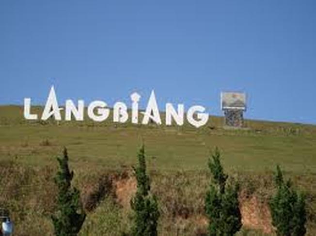Núi Lang Biang địa điểm chụp ảnh selfie được giới trẻ ưa chuộng
