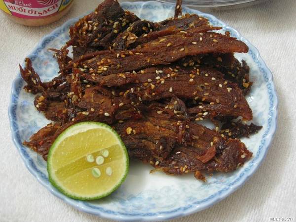 Nai khô là món ăn được yêu thích nhất trong các món thịt nai được chế biến.