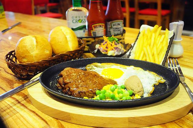 Bít tết : Star Beef thuộc top quán ăn ngon ở Đà Nẵng