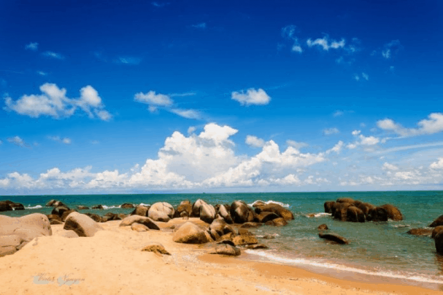 Bãi biển Long Hải Vũng Tàu hoang sơ