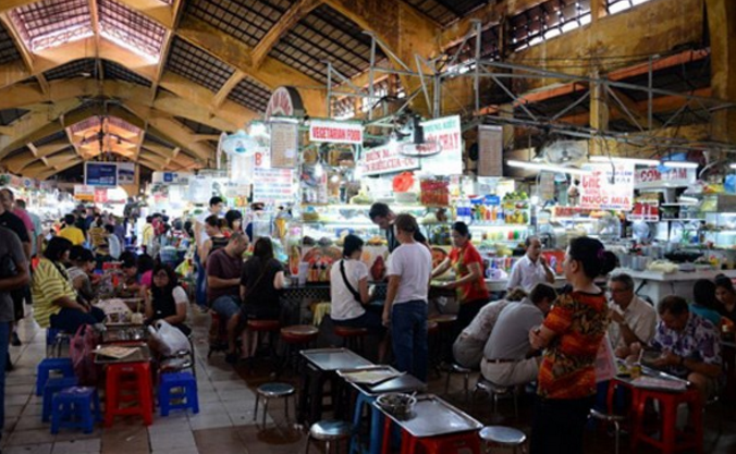 Khu ăn uống thu hút khách du lịch của chợ Bến Thành