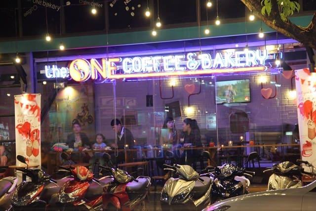 Địa điểm vui chơi ở Hà Nội - The One Coffee & Bakery