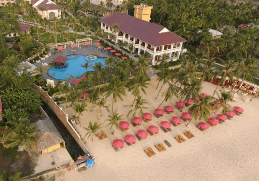 Không gian khu nghỉ dưỡng Richis Beach Resort