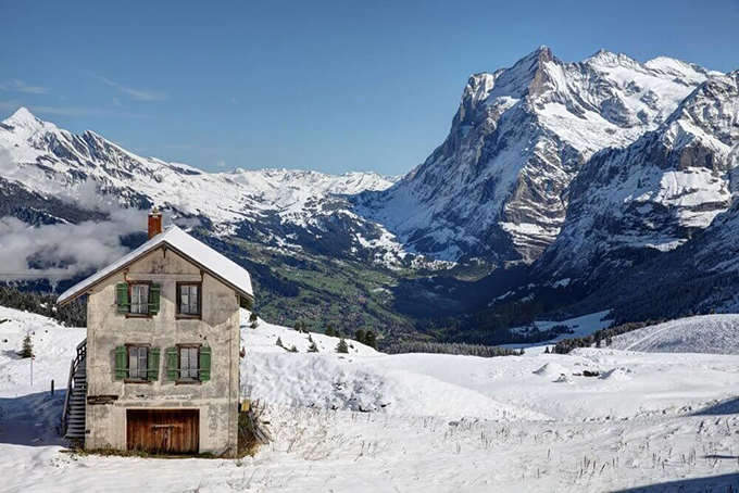 Ngoài ra, Kleine Scheidegg còn là địa điểm lý tưởng cho những ai yêu thích các bộ môn thể thao mùa đông như trượt tuyết..