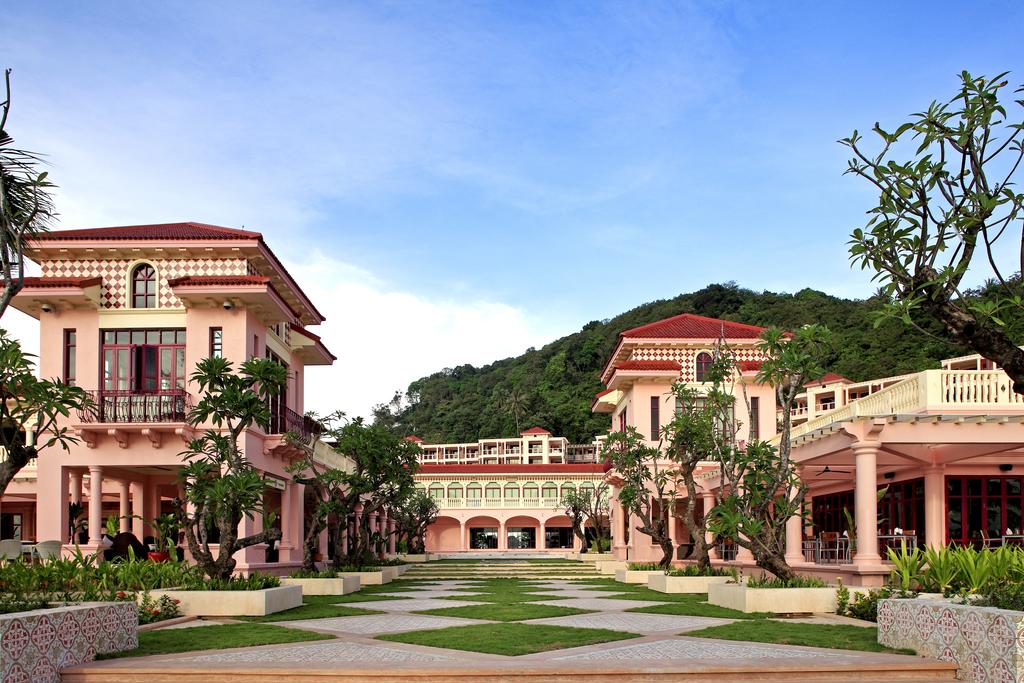 Centara-Grand-Beach-Resort-Phuket-ivivu-8