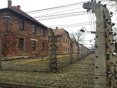 Cổng vào Trại tập trung Auschwitz