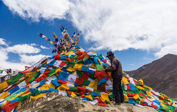 Những con người Tibet lặng lẽ, im lìm và trầm mặc