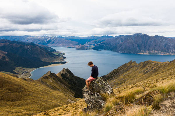 Sau khi ghé Vườn Quốc gia Abel Tasman và đi bộ khoảng 70km ở đó chỉ trong 2 ngày, anh đến Wanaka - thị trấn xinh đẹp nhất theo cảm nhận của anh