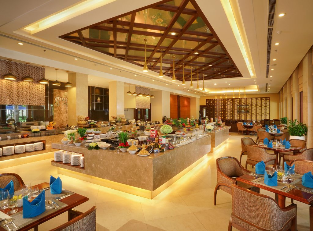 3N2Đ-Vinpearl- Luxury-da-nang-ve-may-bay-khu-hoi-an-sang-buffet- chi-voi-6199000-dong-ivivu-11