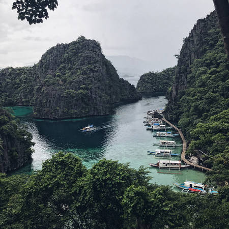 dao-coron-thien-duong-lan-bien-dep-me-hoac-chi-cach-viet-nam-3h-bay-ivivu-18