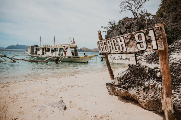 dao-coron-thien-duong-lan-bien-dep-me-hoac-chi-cach-viet-nam-3h-bay-ivivu-31