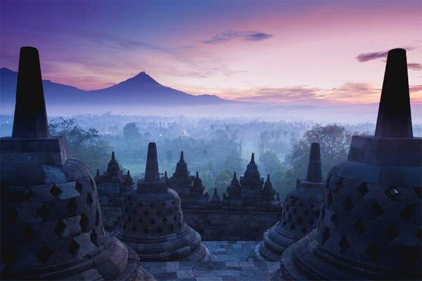 yogyakarta-vung-dat-la-nhung-dang-den-o-indonesia-ivivu-1