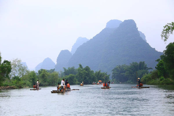 Dòng sông Lệ Giang.