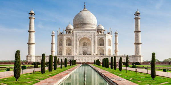 Taj Mahal là hình dung của vua Shah Jahan về nơi ở của vợ mình trên thiên đường.