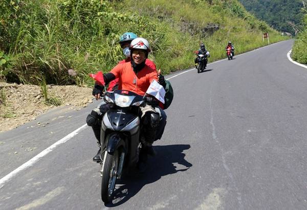 Linh Sơn tham gia Hành trình hạnh phúc vào những ngày cuối tháng 8. Chặng đường anh vượt qua là 2.200km khởi hành từ TP.HCM đến Đà Nẵng, đi qua hơn 10 tỉnh thành Đông Nam Bộ, miền Trung, Tây Nguyên.