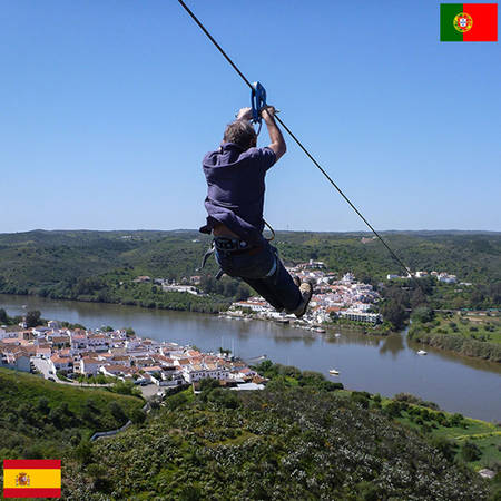 <strong>Tây Ban Nha và Bồ Đào Nha: </strong> Andalucia, Tây Ban Nha và Algarve, Bồ Đào Nha cách nhau bởi một con sông rộng 150 m. Nối liền hai địa danh này là tuyến zipline (dây cáp) dài hơn 720 m. Đây là đường dây cáp duy nhất trên thế giới đi qua lãnh thổ hai quốc gia.