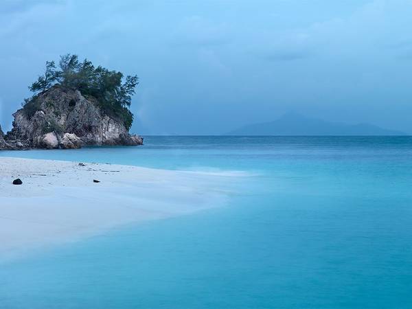 Đảo Rawa đẹp như chốn thiên đường nơi hạ giới. Ảnh: National Geographic.