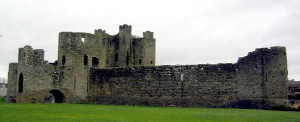 Lâu đài Trim ở Ireland - Ảnh: wiki