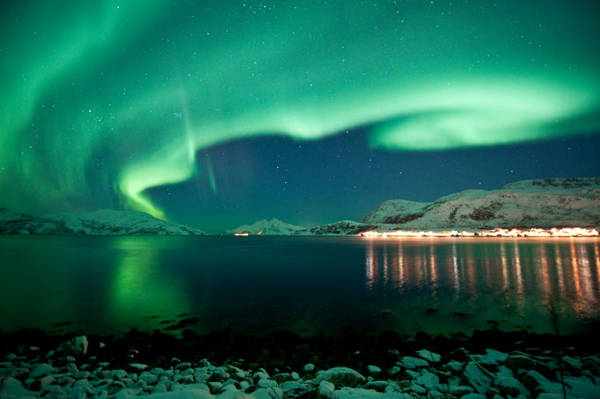 Hiện tượng Bắc cực quang ở Tromso - Ảnh: wp