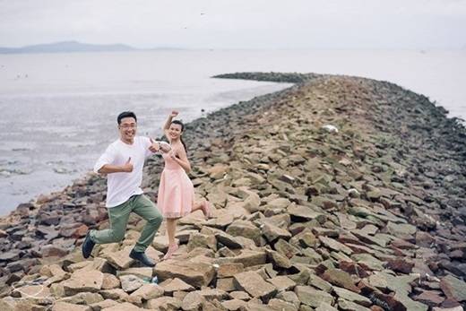  Con đê chạy thẳng ra biển này có giống bối cảnh của những bộ phim tình cảm Hàn Quốc không? (Ảnh: Internet)