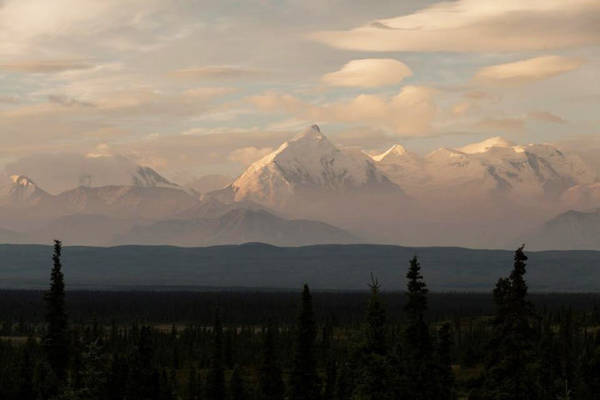  Bình minh ở Alaska tuyệt đẹp. Ảnh: Khang An.