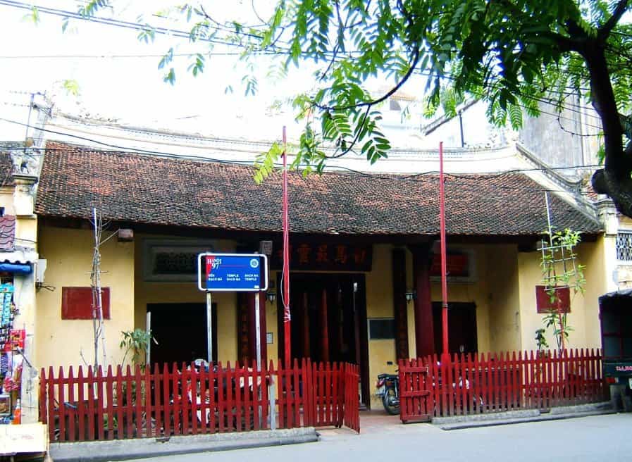 Thăng Long tứ trấn