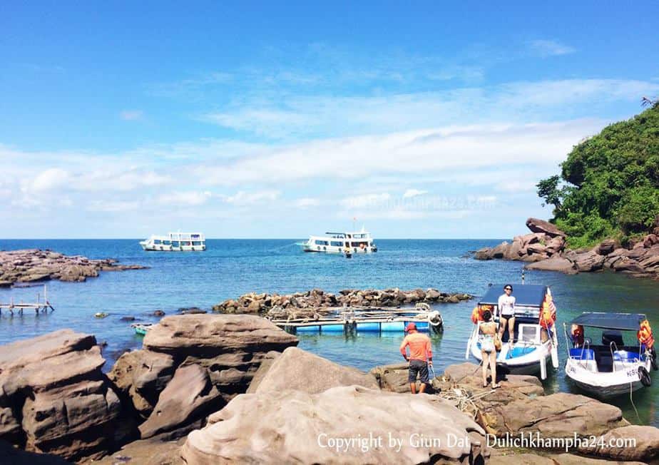 Hon-mong-tay-may-rut-dam-ngang-phu-quoc-4