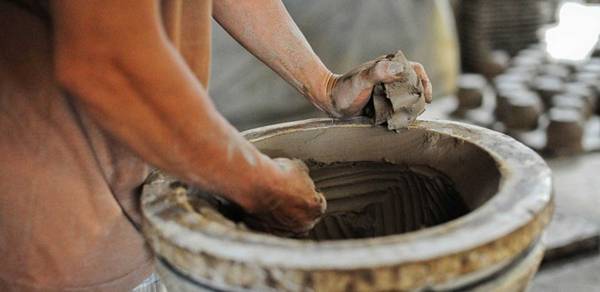 5. Làng nghề gốm Bàu Trúc thuộc khu phố 7, thị trấn Phước Dân, huyện Ninh Phước, cách TP Phan Rang 10 km. Đây là làng gốm lâu đời nhất Đông Nam Á. Ảnh: Citypassguide.