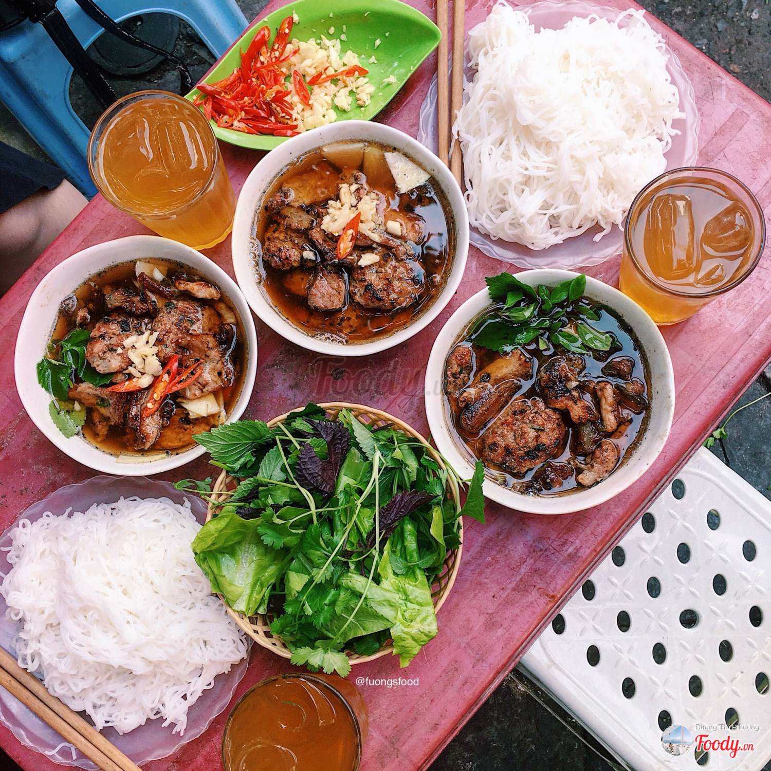 bún chả Bát Sứ