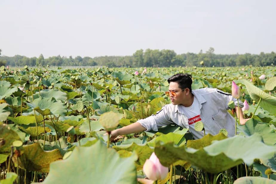 trai-tay-ninh-chinh-goc-chia-se-7-diem-must-try-cho-dan-nhap-mon-song-ao/